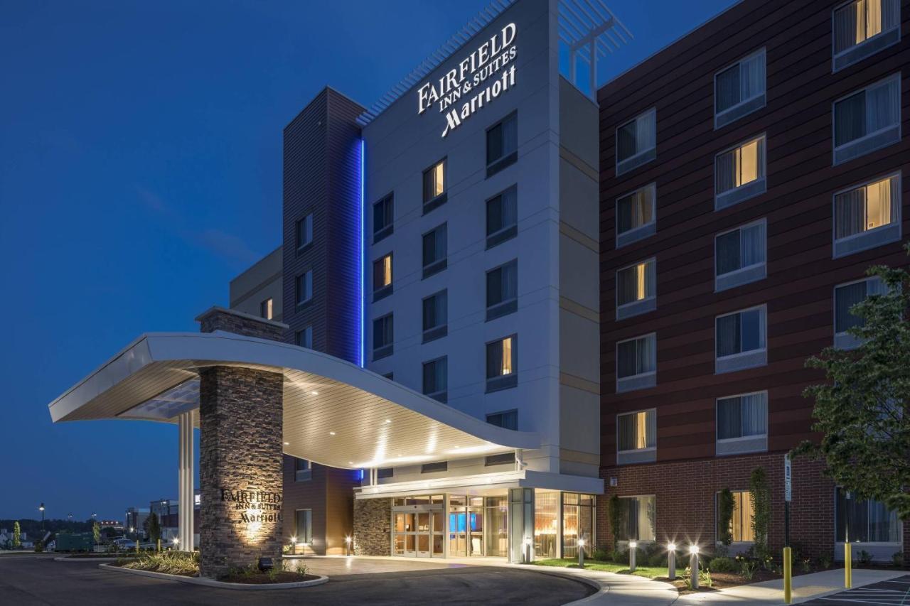 Fairfield Inn & Suites By Marriott Pittsburgh North/Mccandless Crossing McCandless Township Exterior photo